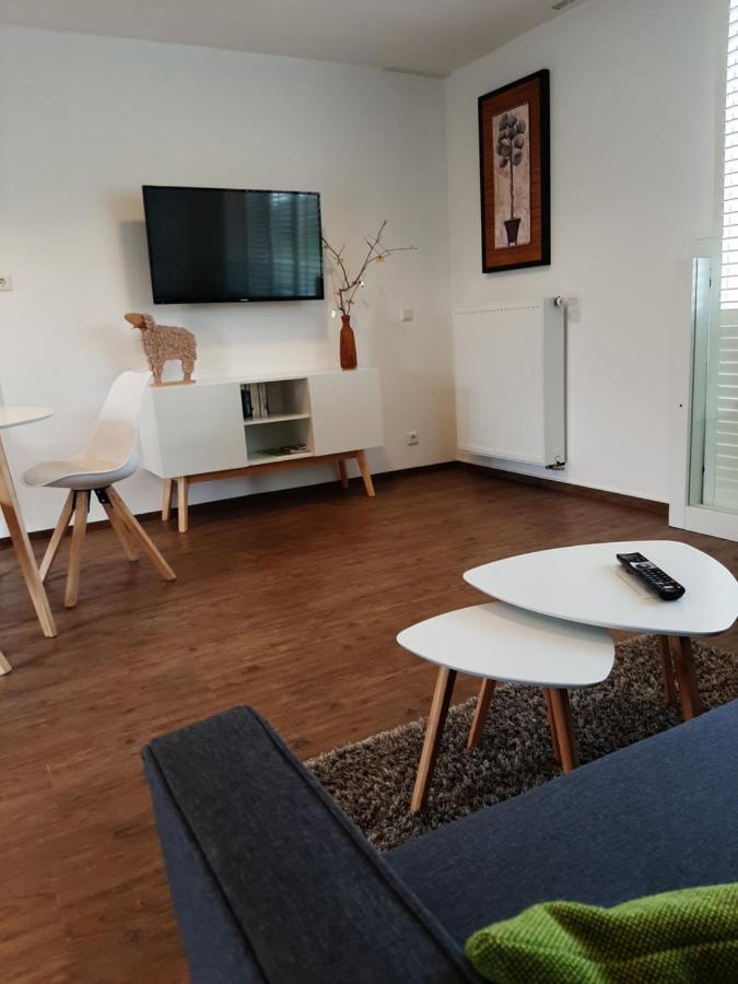 Gemuetliche Ferienwohnung, Laendlich Und Stadtnah, Ruhig Gelegen Rheda-Wiedenbrück Екстериор снимка